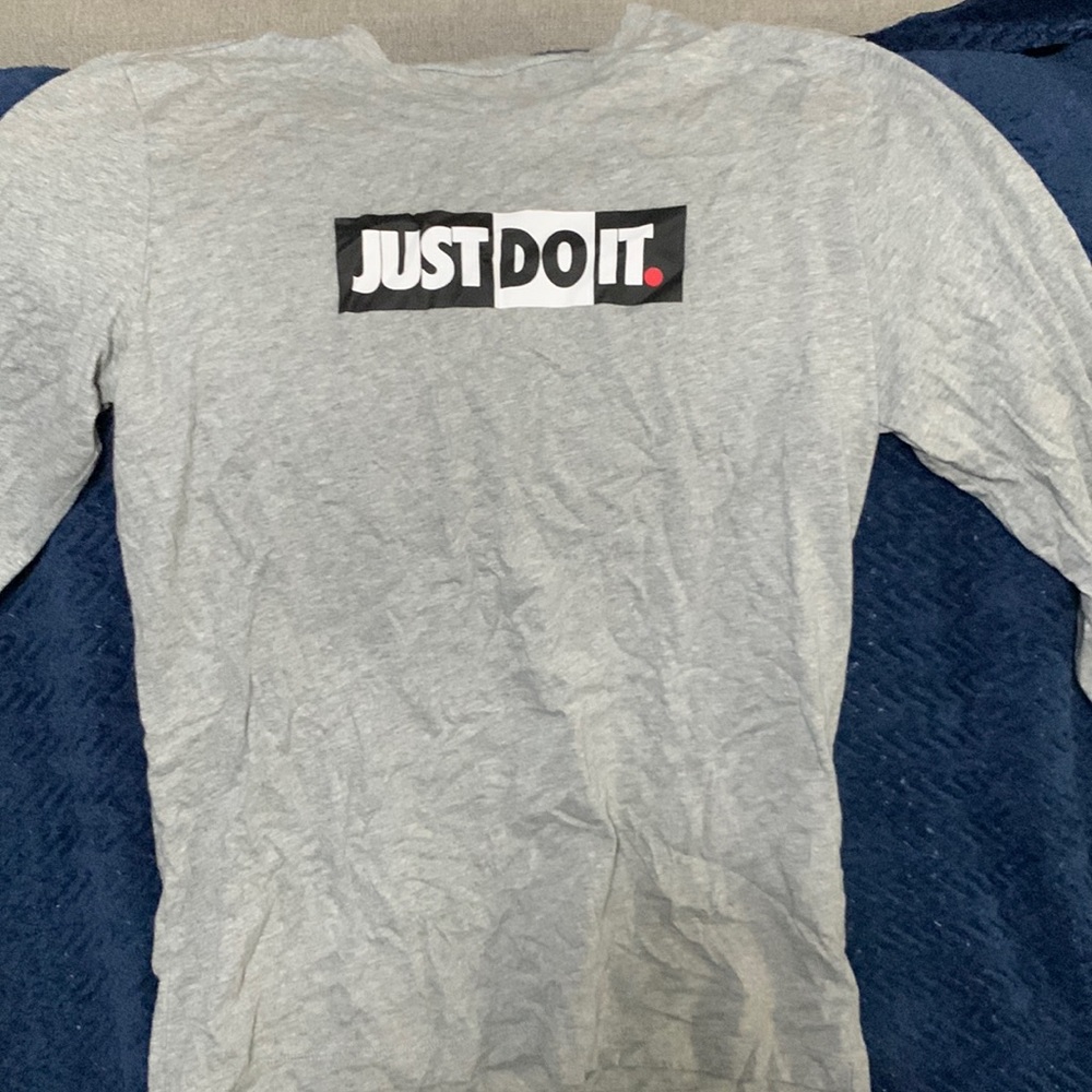 Mens Nike Tshirt